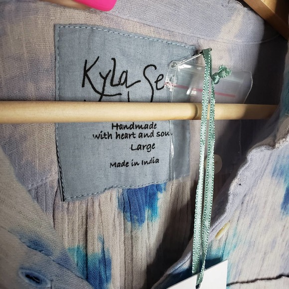 Kyla Seo NWT Tie-Dye Button up Duster ladies size large - Picture 3 of 7